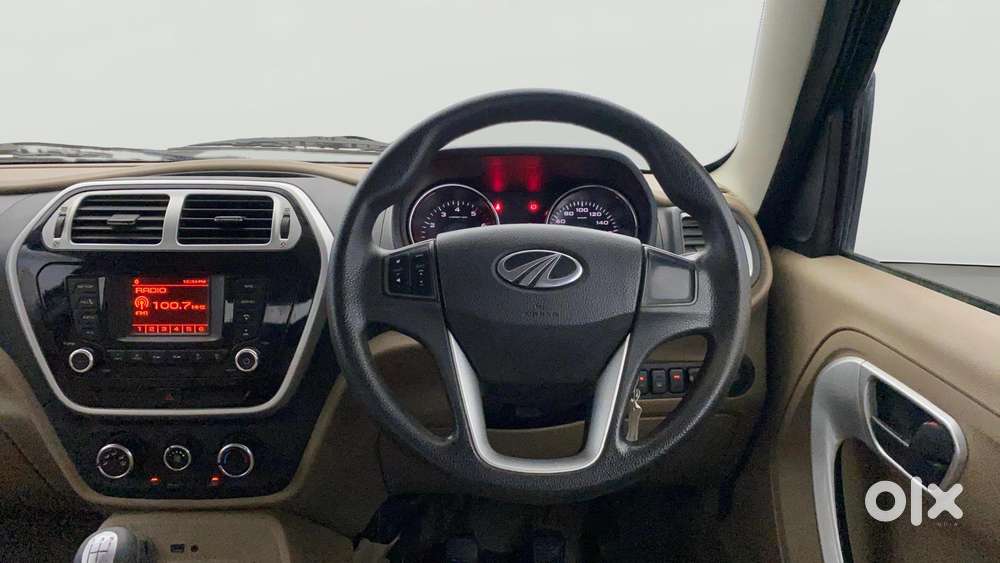 Mahindra Tuv 300 Mhawk100 T8, 2016, Diesel