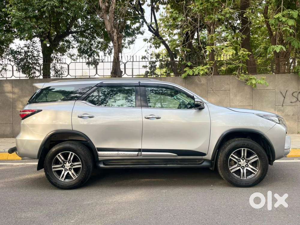 Toyota Fortuner 4x2 At 2.8 Diesel, 2021, Diesel