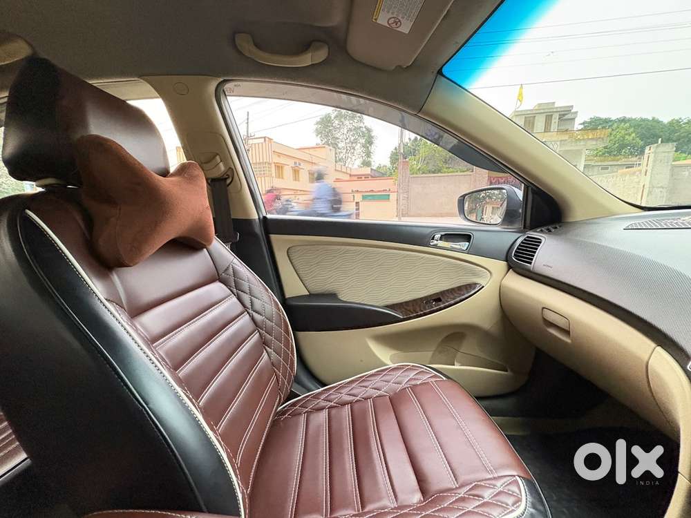 Hyundai Fluidic Verna 2012 Year