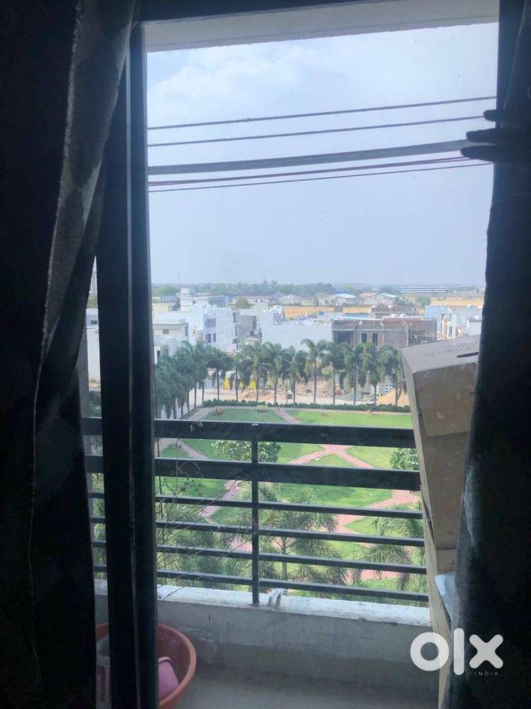 FULLY FURNISHED 2BHK FLAT NEAR ARBINDO