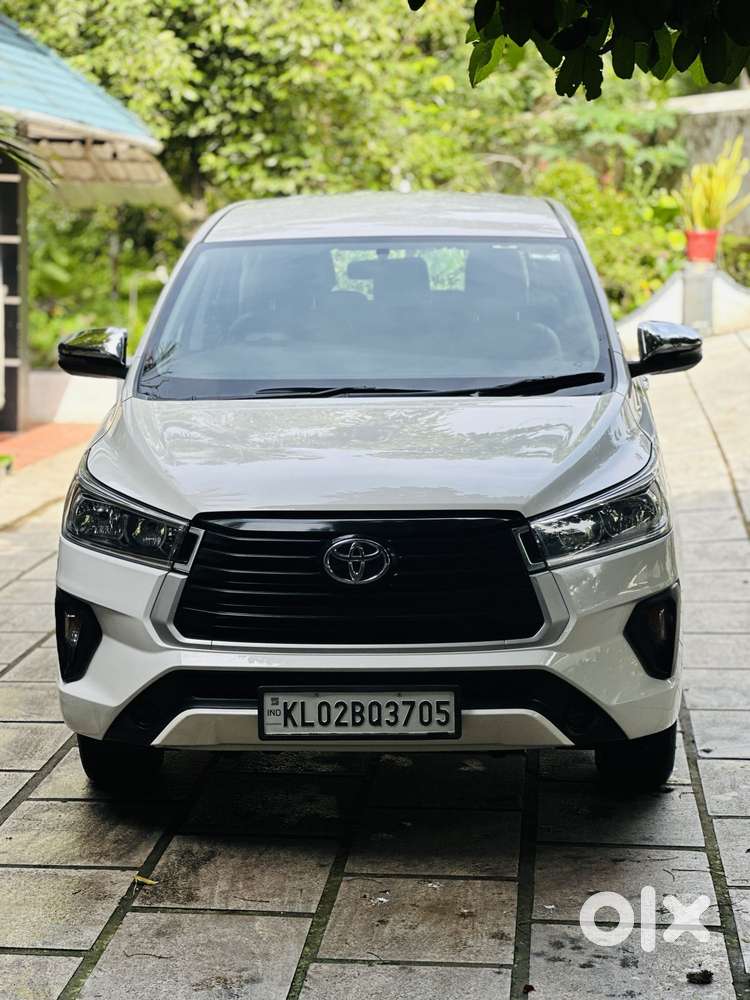 Toyota Innova Crysta 2.4 G Plus Mt 7 Str, 2021, Diesel