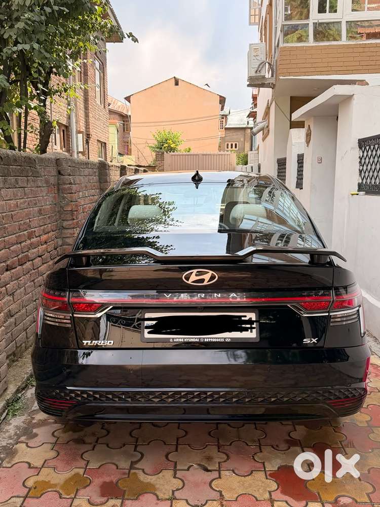 Hyundai Verna Petrol 2025
