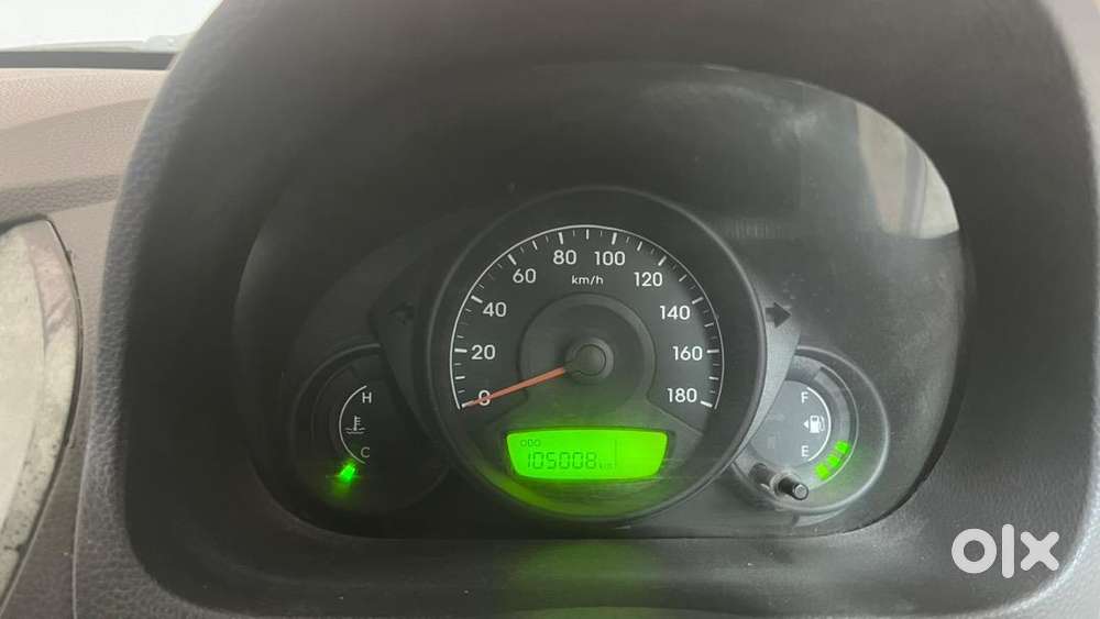 Hyundai Eon 2015 Petrol Well Maintained