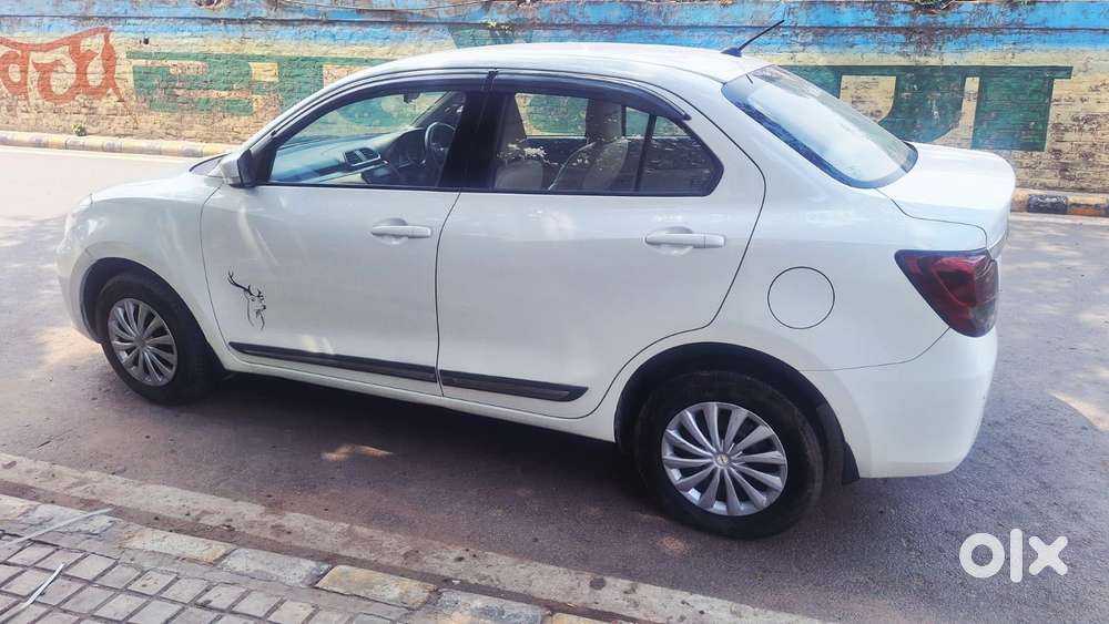 Maruti Suzuki Swift Dzire Vxi(o) Mt, 2021, Petrol