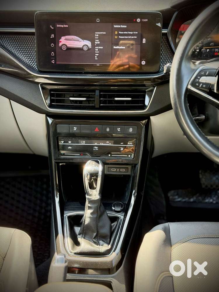 Skoda Kushaq 1.0 Tsi Style At (6 Airbags), 2024, Petrol