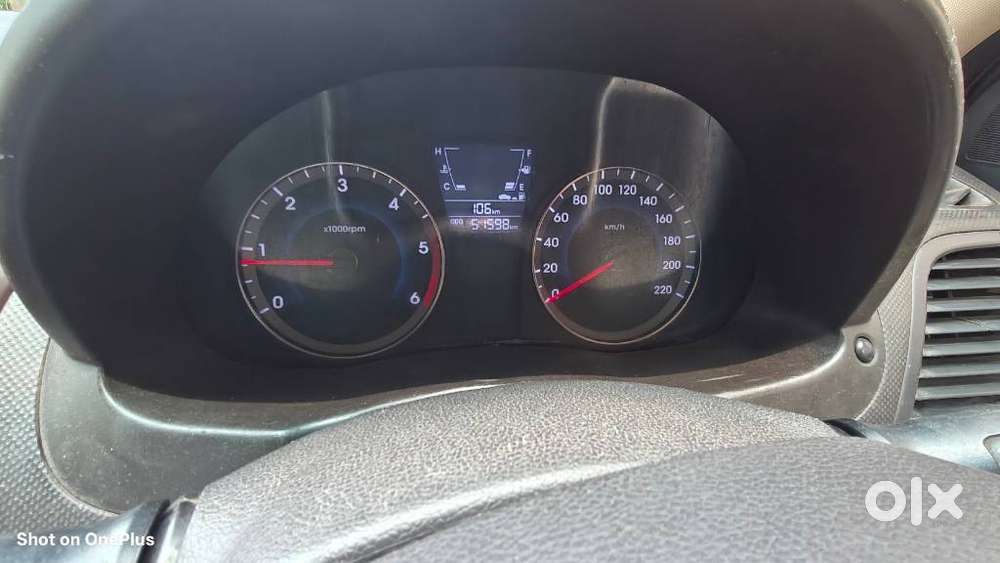 Hyundai Verna Crdi Vgt Sx 1.5, 2016, Diesel