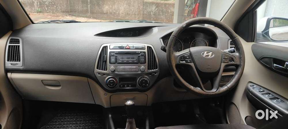 Hyundai I20 Sportz 1.2 Bs-iv, 2013, Petrol