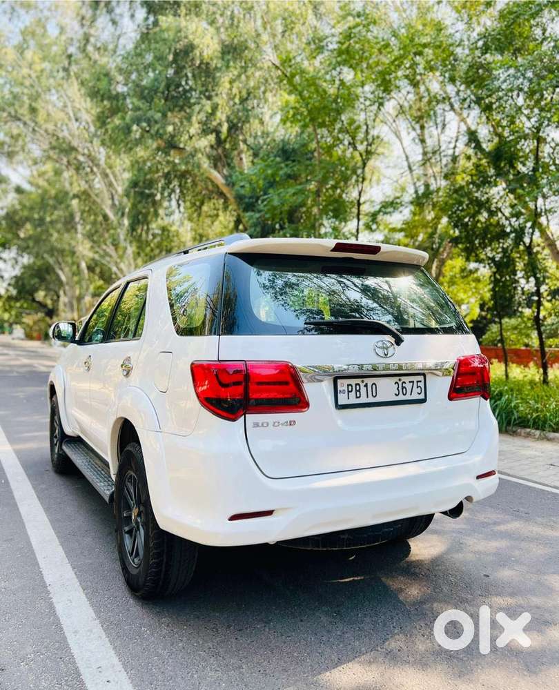 Toyota Fortuner 3.0 4x2 Mt, 2015, Diesel