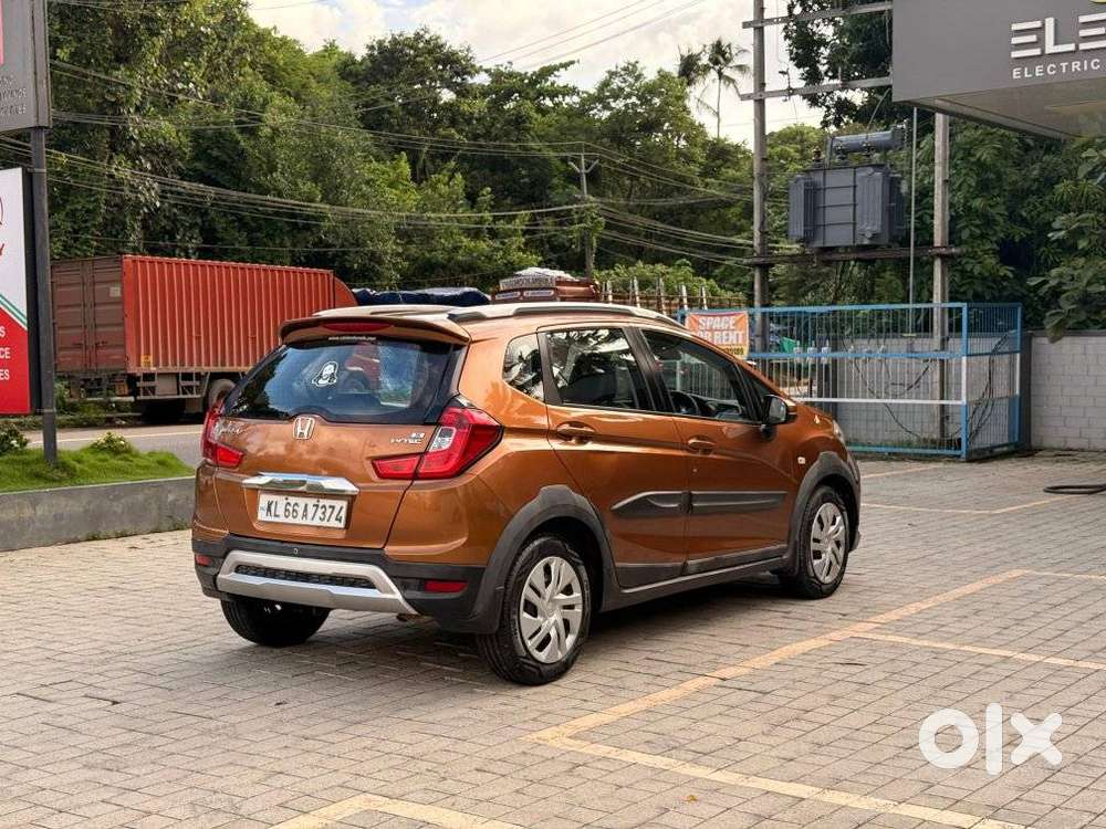 Honda Wr-v [ ] 1.2 Sv I-vtec Mt, 2017, Petrol