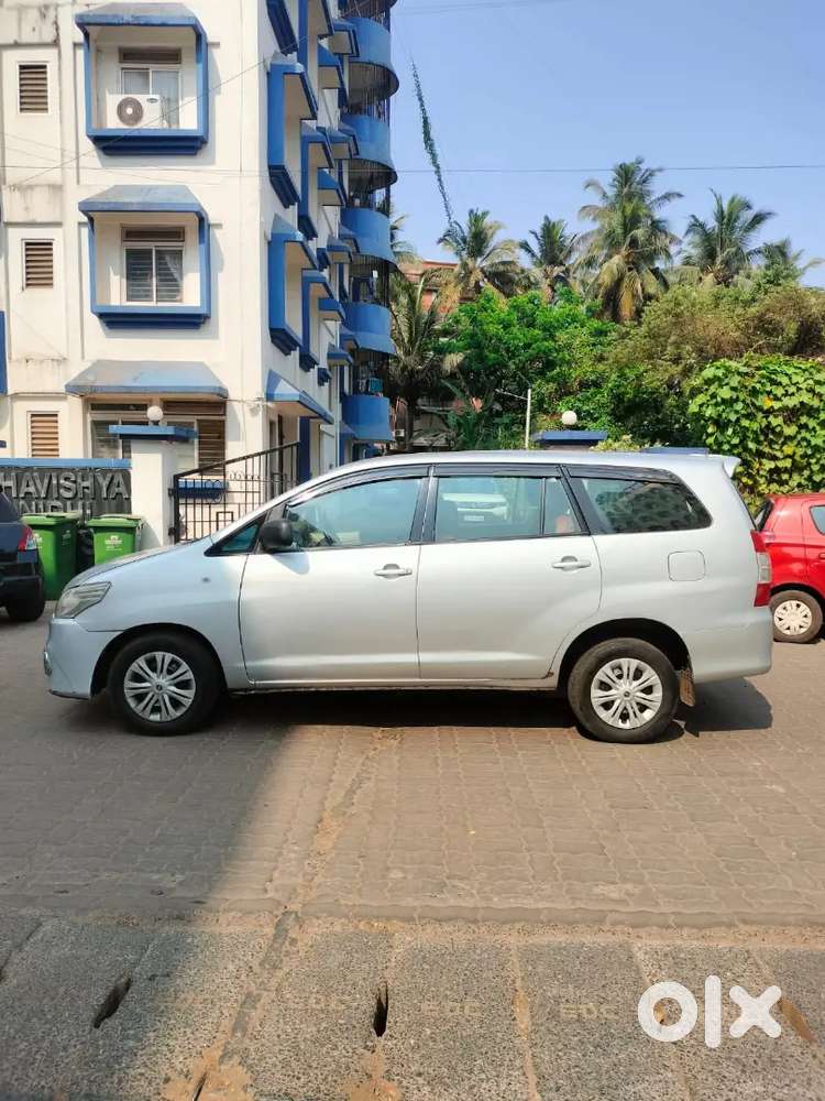 Toyota Innova G 2011