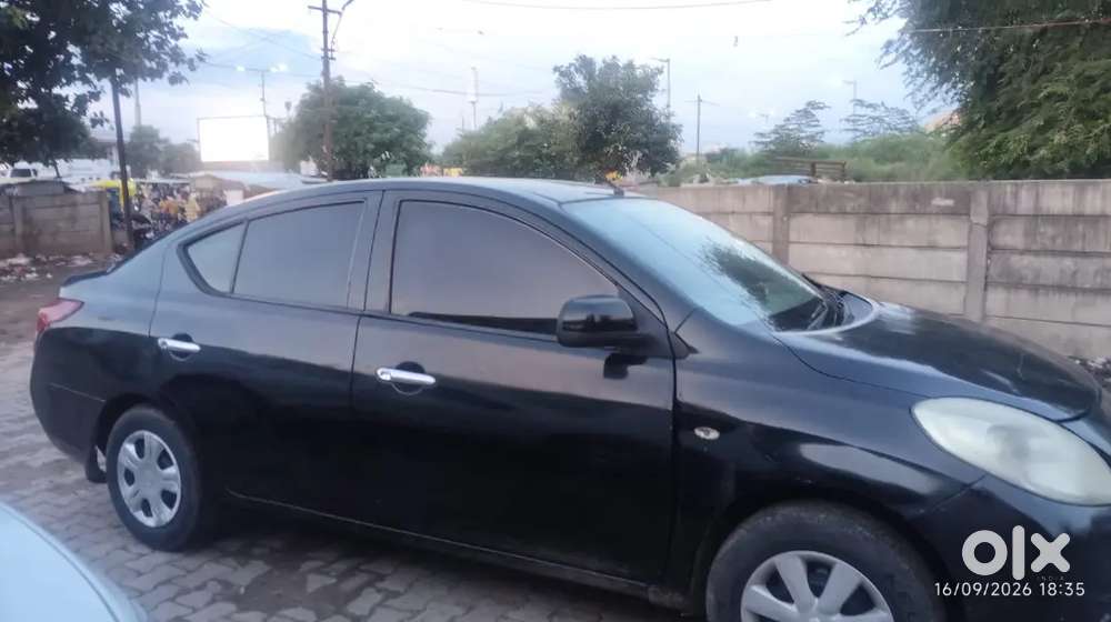 Nissan Sunny Petrol 2012 With 95000 Km