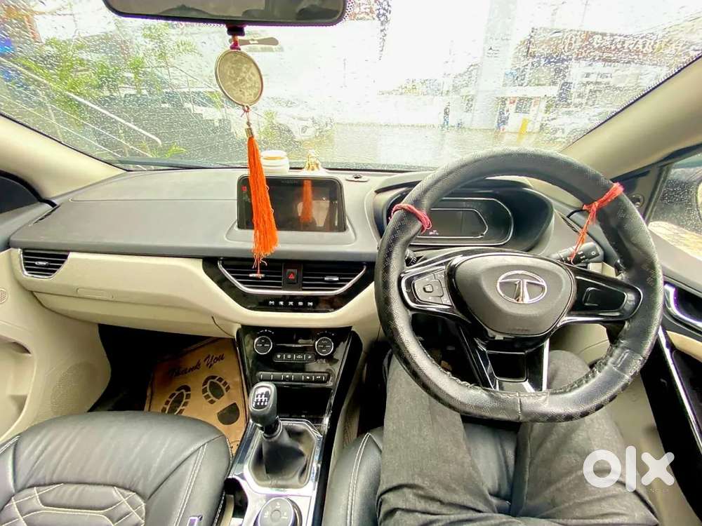 Tata Nexon Xz Plus Luxs Kaziranga, 2022, Petrol