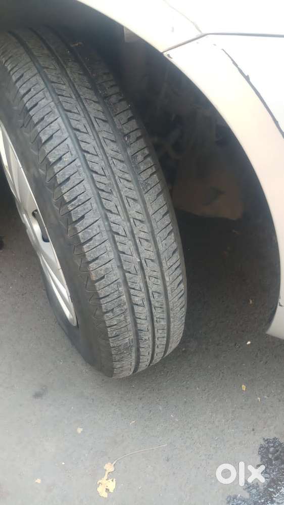 Maruti Suzuki Swift Dzire Vxi At Optional, 2013, Petrol