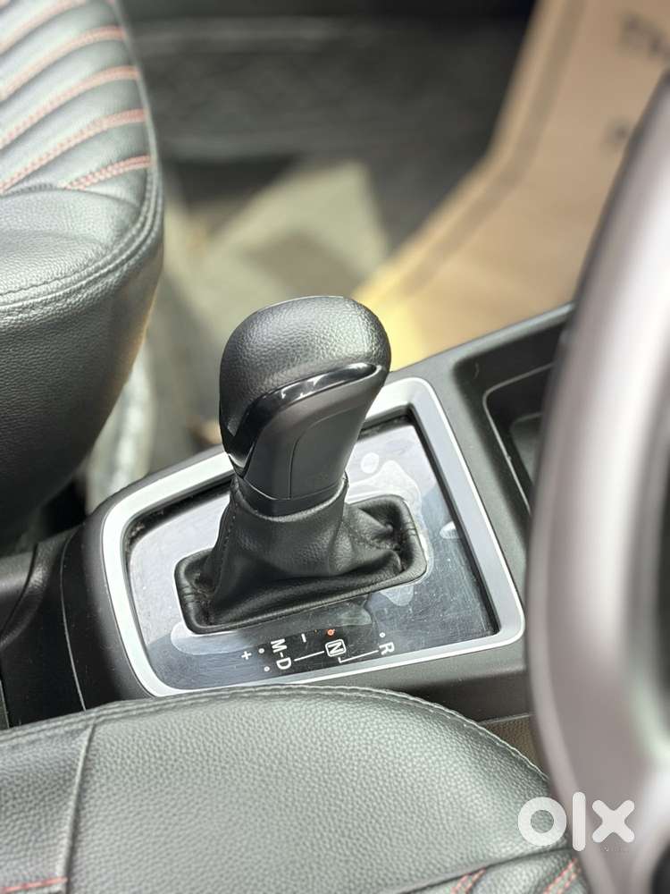 Maruti Suzuki Swift Zxi Plus Amt Dual Tone, 2023, Petrol