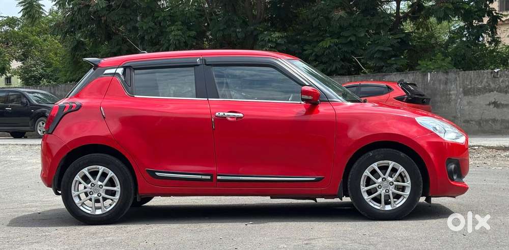Maruti Suzuki Swift Vvt Zxi, 2022, Petrol