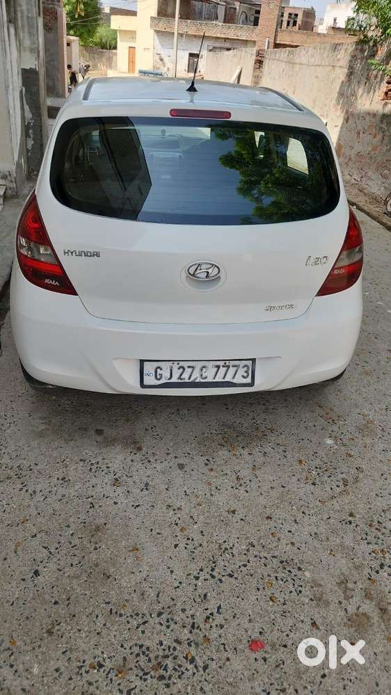 Hyundai I20 Sportz 1.4 Crdi, 2011, Diesel