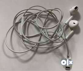 Buy Sell Second Hand Earphones in Ardee City Used Accessories in Ardee City OLX