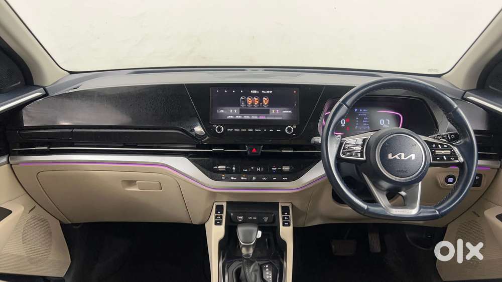 Kia Carens 1.4 Luxury Plus Dct 7 Str, 2022, Petrol
