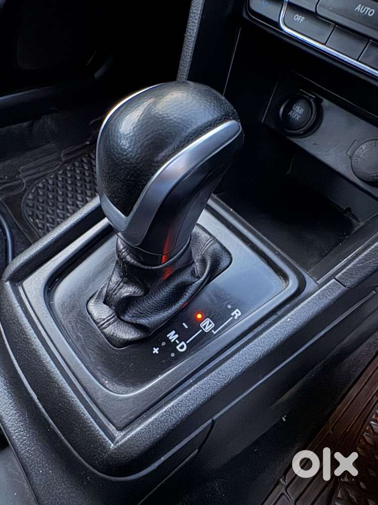 Maruti Suzuki Vitara Brezza Zdi+ Dual Tone Amt, 2018, Diesel