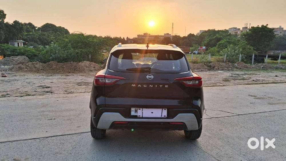 Nissan Magnite 1.0 Xv, 2022, Petrol