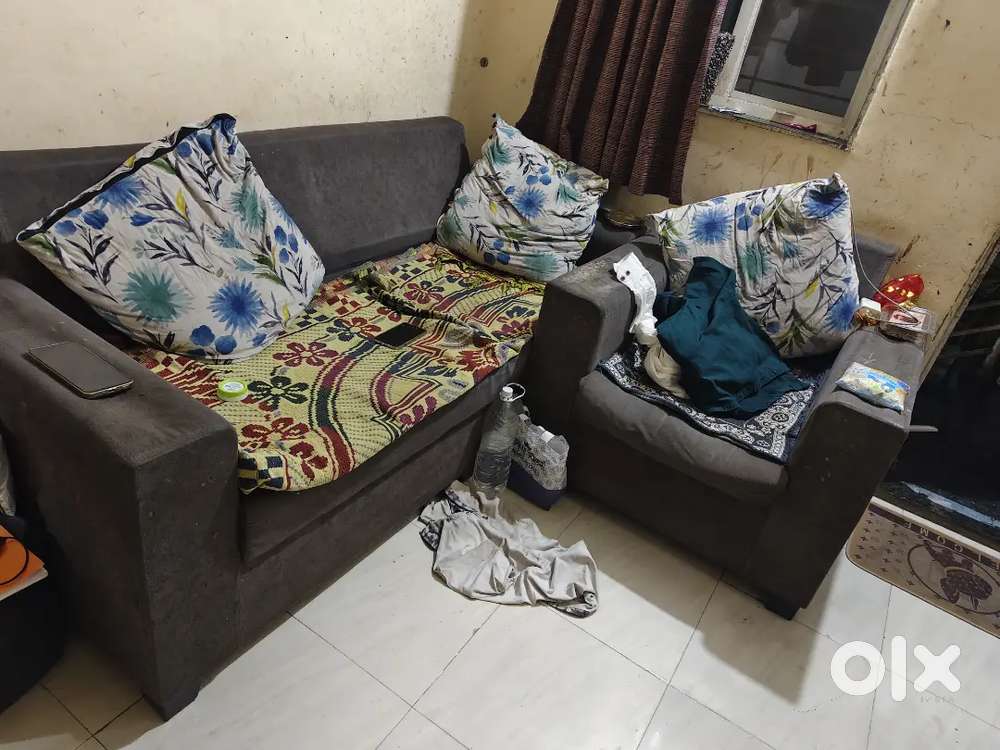 Sofa set one pair big two small