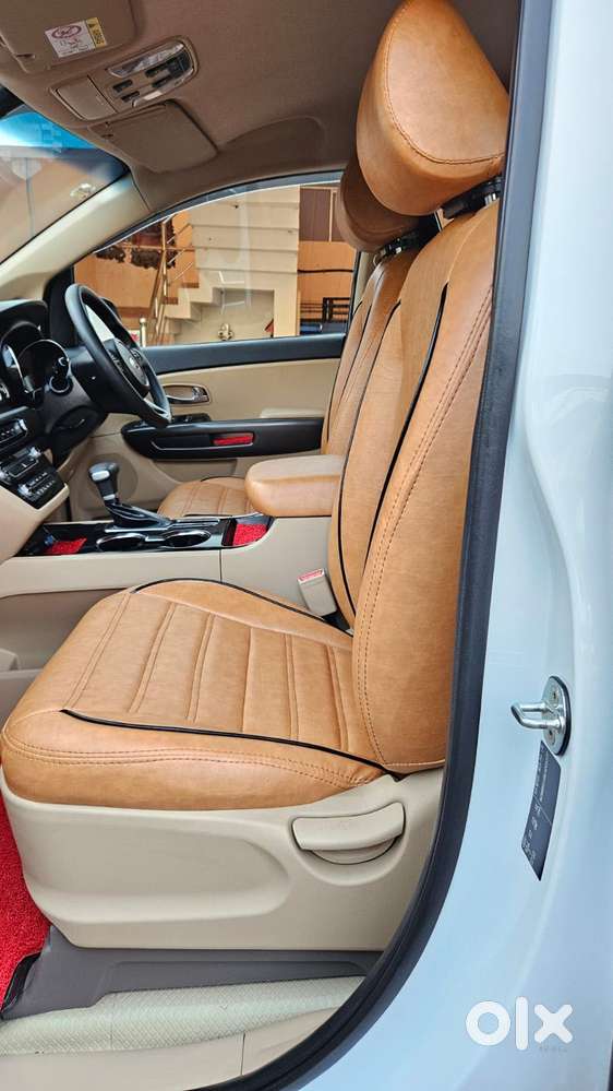 Kia Carnival Premium, 2021, Diesel