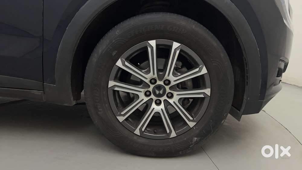 Mahindra Xuv700 2.2 Ax 7 Diesel At Luxury Pack Str, 2024, Diesel