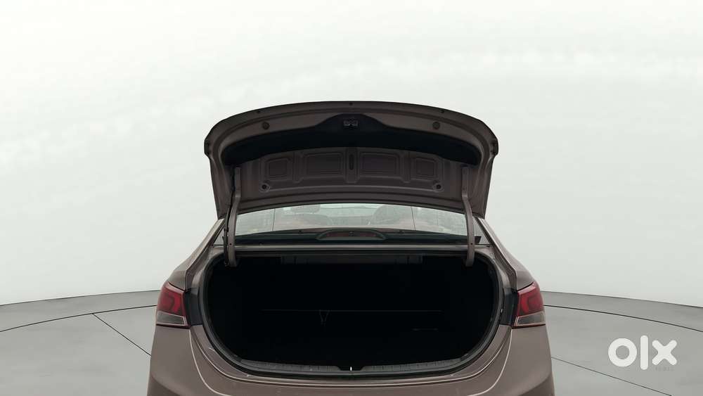 Hyundai Verna 1.6 Sx Plus Vtvt At, 2019, Petrol