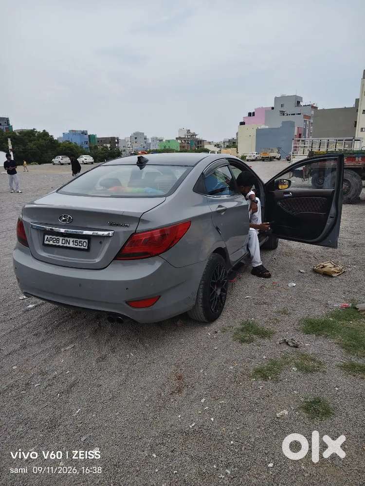 Hyundai Verna 1.6 Sx 2012