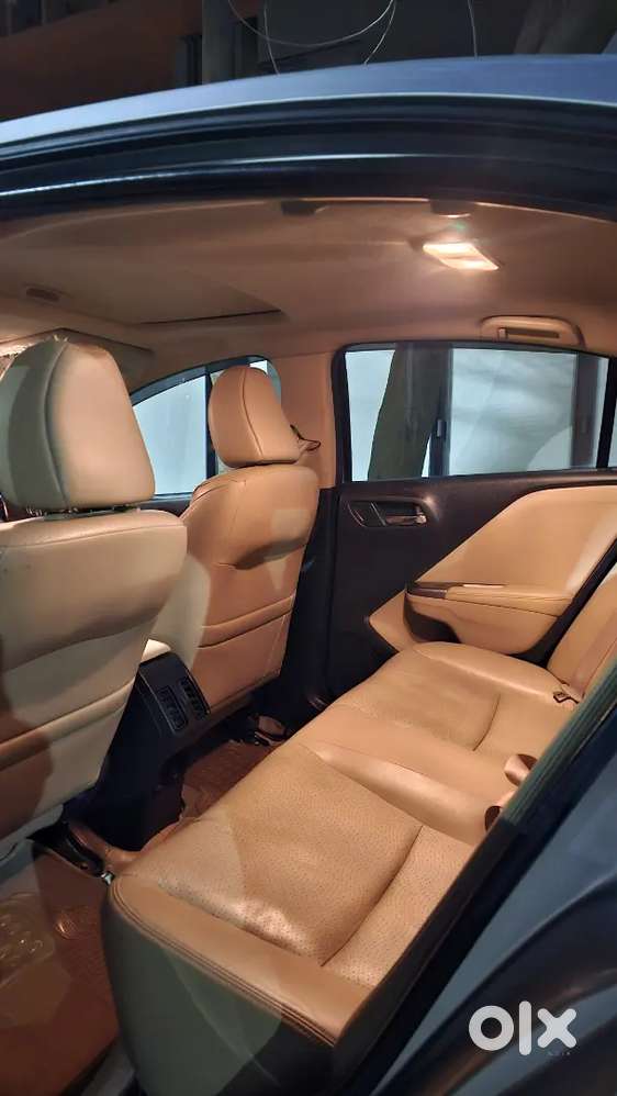Honda City Top-end  Petrol Automatic  Full Service History  60k Odo