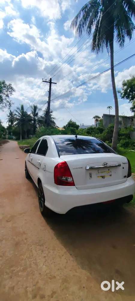 Hyundai Verna Diesel Manual 2010