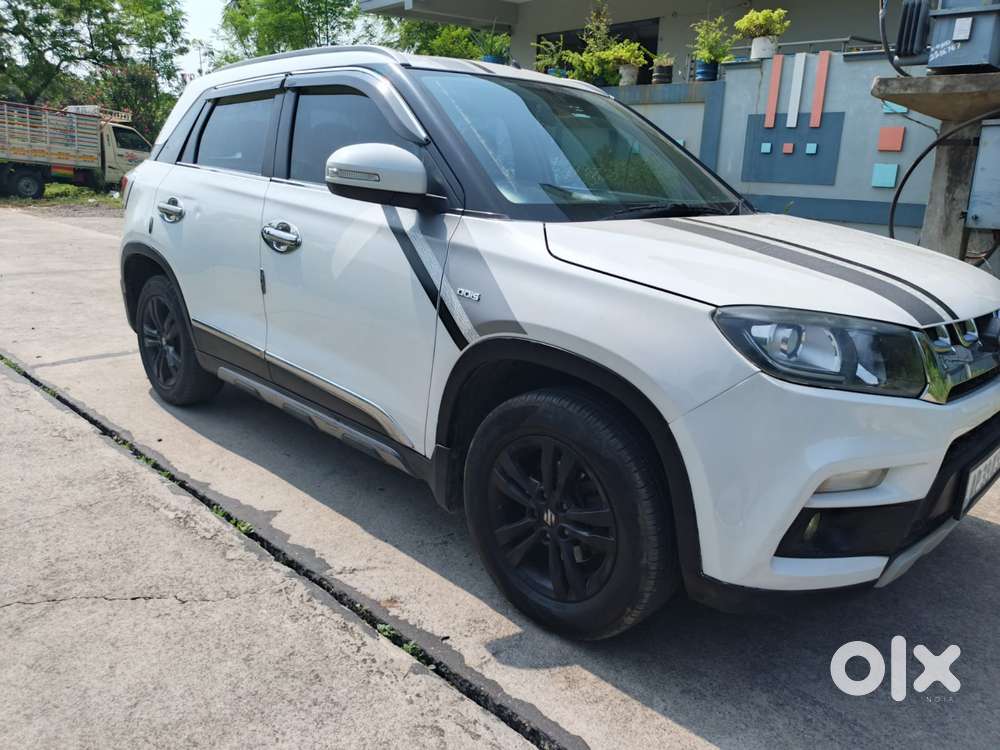 Maruti Suzuki Brezza Zxi Plus At, 2019, Diesel
