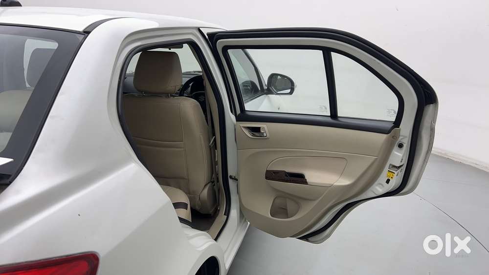 Maruti Suzuki Swift Dzire 1.3 Vxi, 2015, Petrol