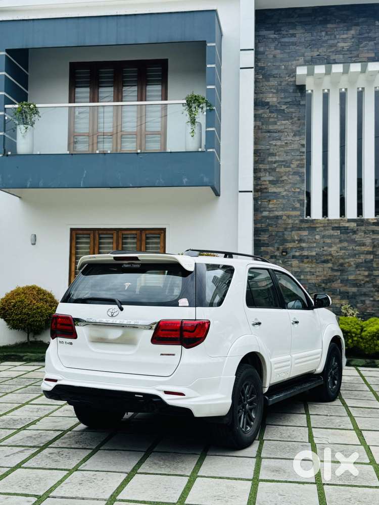 Toyota Fortuner 2.5 4x2 At Trd Sportivo, 2015, Diesel