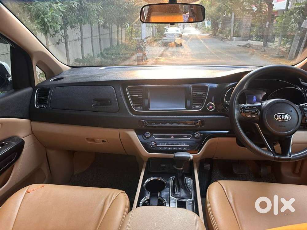 Kia Carnival Prestige, 2020, Diesel