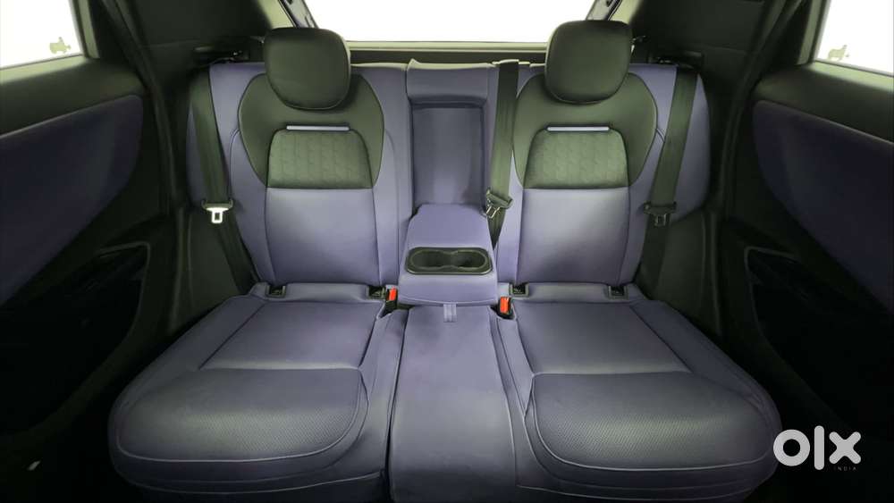 Tata Nexon Fearless Plus S Purple 1.2 Revotron Petrol 7dca Dual Tone..
