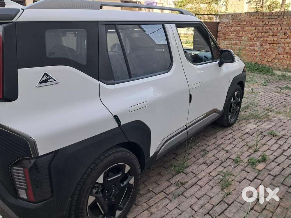 Kia Syros 2025 Petrol Well Maintained