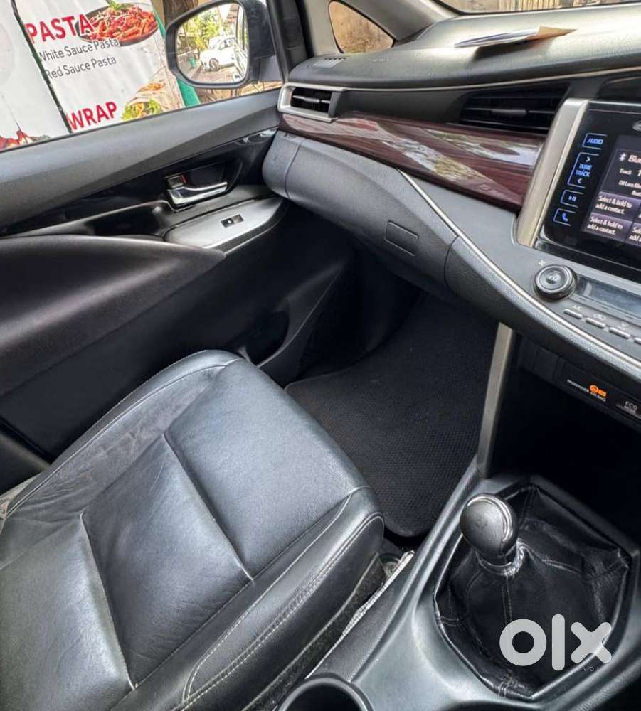 Toyota Innova Crysta, 2016, Diesel