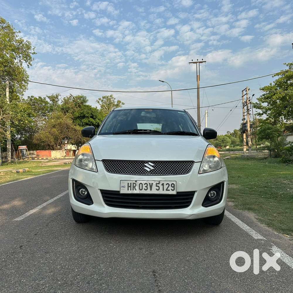Maruti Suzuki Swift Lxi Option, 2017, Petrol