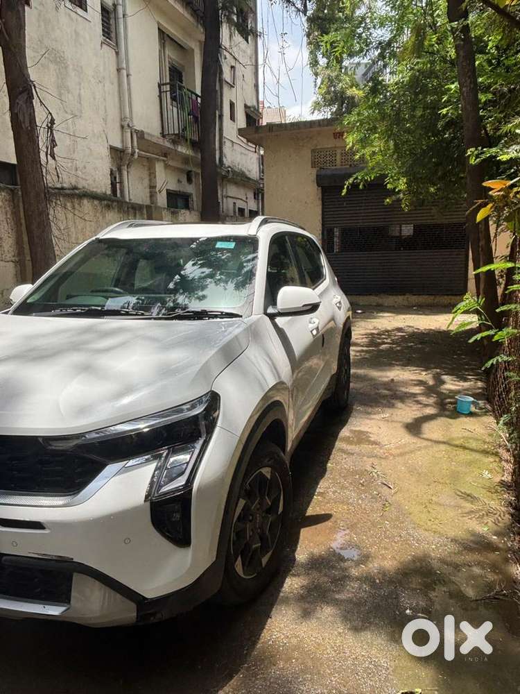 Kia Sonet Petrol Automatic 2025