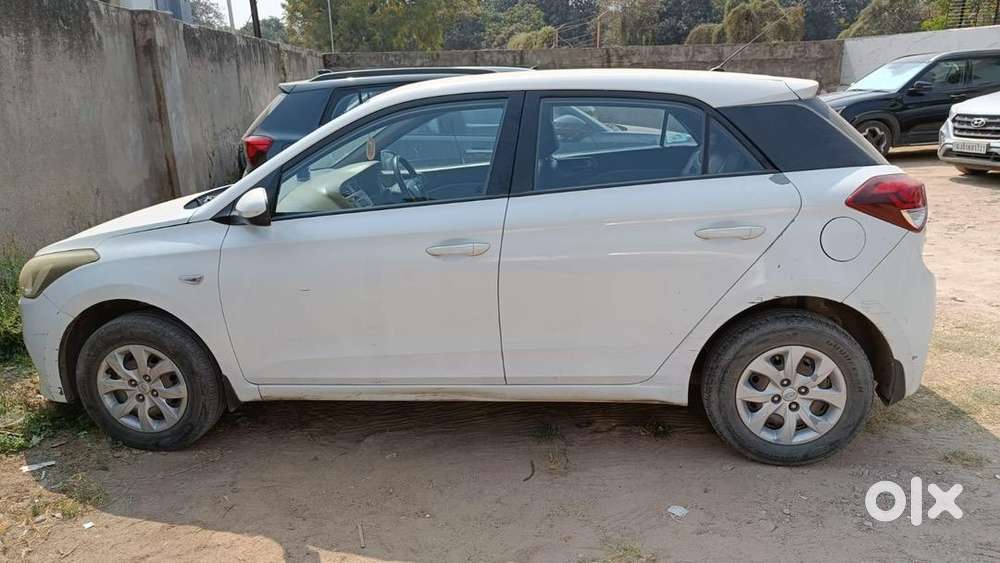 Hyundai Elite I20 2015 Petrol Well Maintained