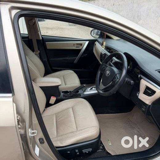Toyota Corolla Altis Vl At, 2015, Petrol