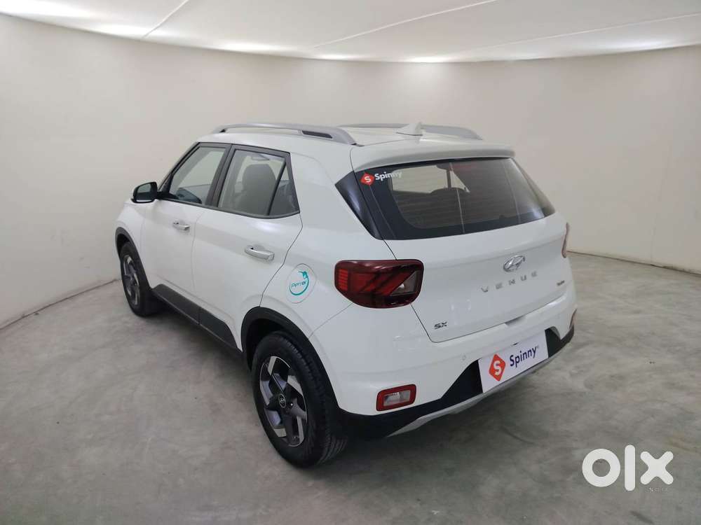 Hyundai Venue 1.0 Sx (o) Turbo Dct, 2022, Petrol