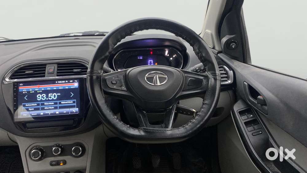 Tata Tiago 1.2 Revotron Xt, 2022, Petrol