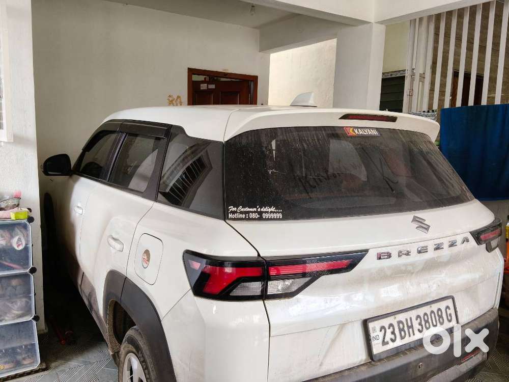 Maruti Suzuki Brezza 2023 Petrol Well Maintained