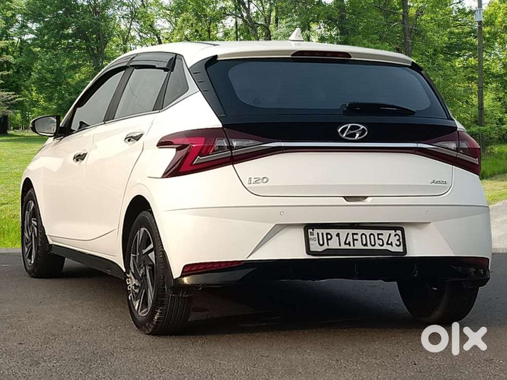 Hyundai I20 Asta (o) 1.2 Ivt, 2023, Petrol