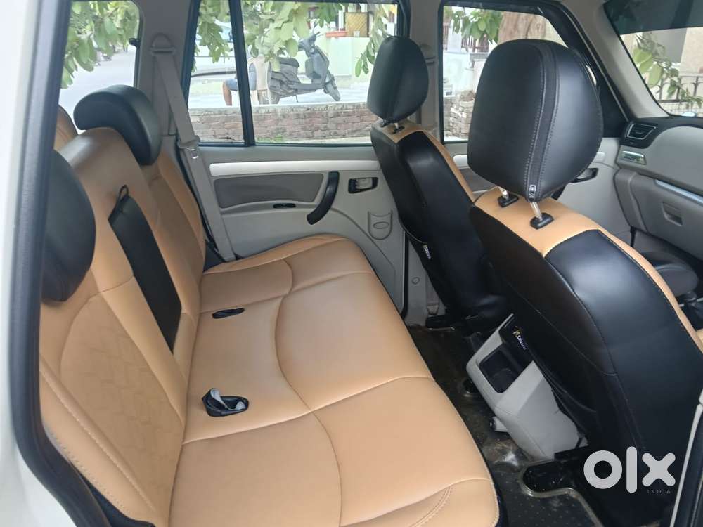 Mahindra Scorpio Classic 2.2 S 11 Mt 7 Str, 2017, Diesel