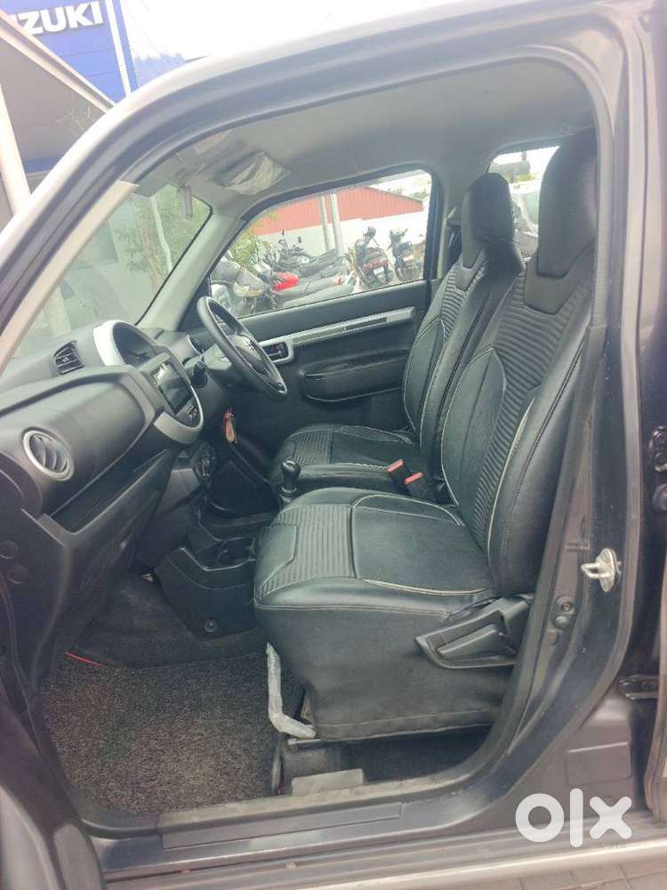 Maruti Suzuki S-presso Vxi Plus, 2023, Petrol
