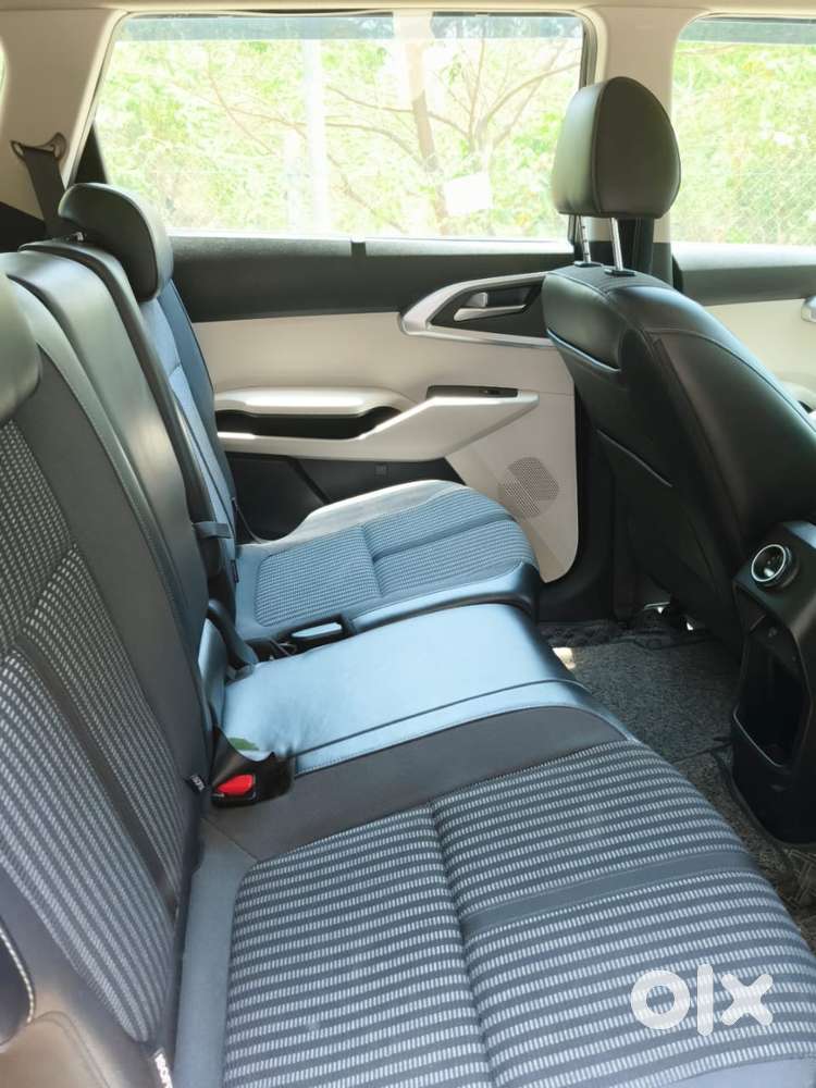 Kia Carens 1.4 Prestige Plus Turbo 7 Str, 2022, Petrol