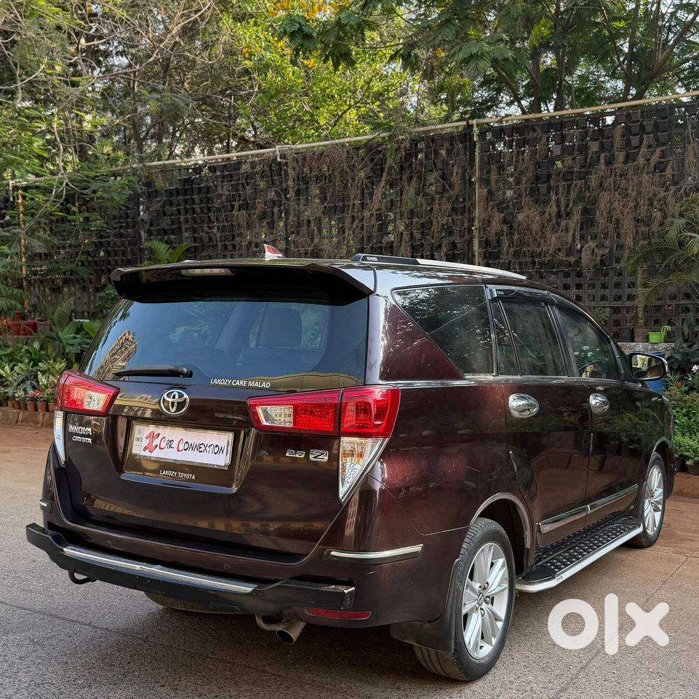 Toyota Innova Crysta 2.8z Automatic, 2018, Diesel